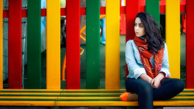 Beautiful Girl wallpaper Beautiful Girl wallpaper