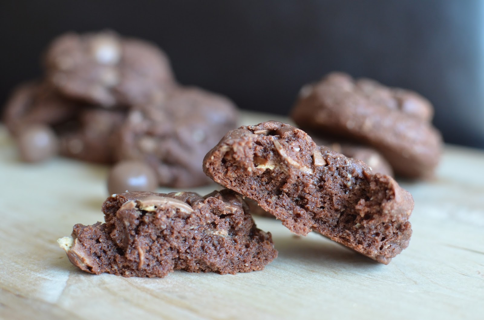 Playing with Flour Jamie Oliver's chocolate malt cookies