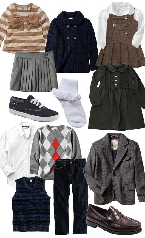 Christmas Card outfit ideas | JULIA RYAN
