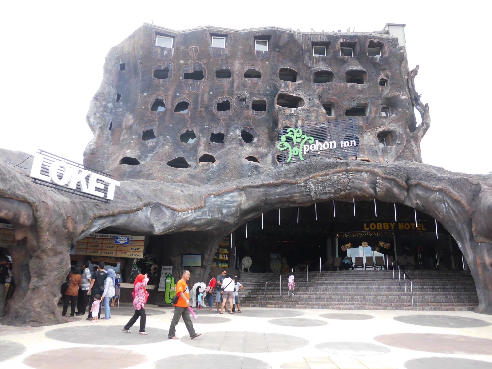 Batu Secret Zoo, A Modern Sophisticated Zoo in Batu