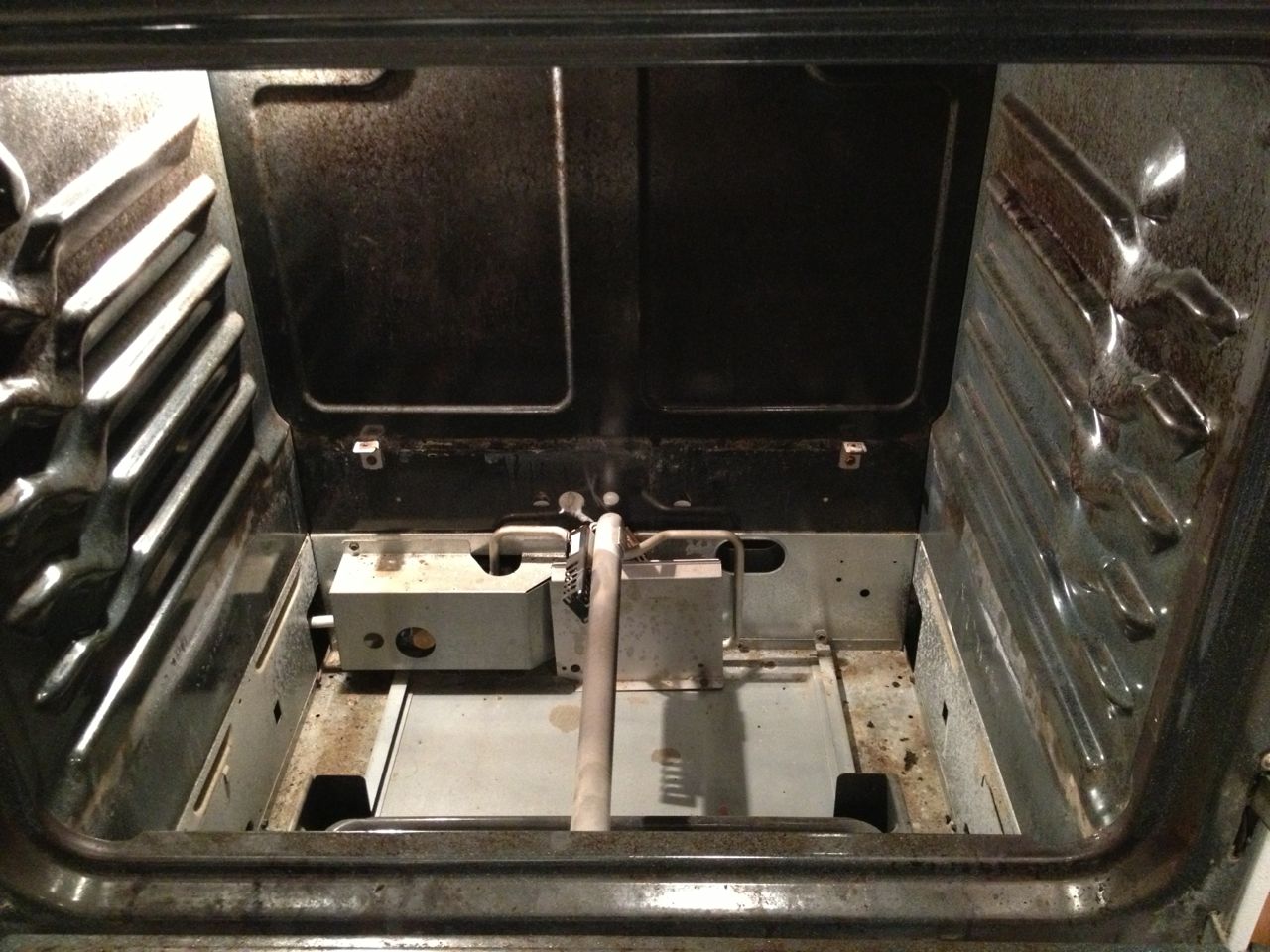 How to Replace the Igniter on a GE XL44 Oven · Share Your Repair