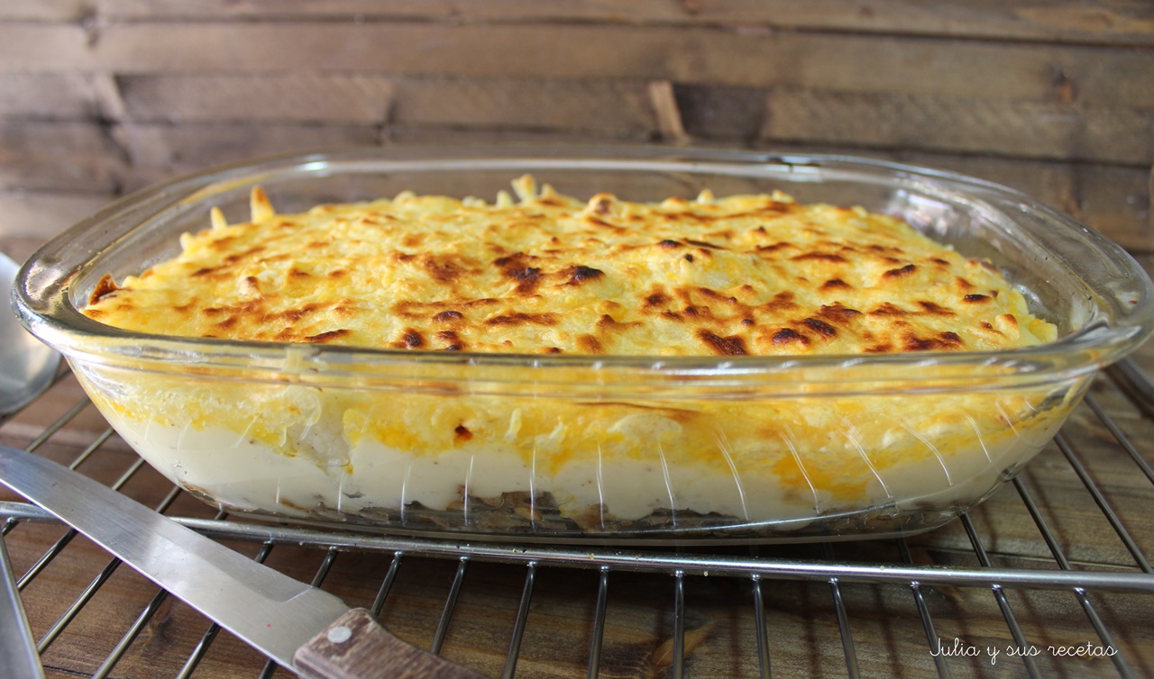JULIA Y SUS RECETAS Pastel de coliflor con carne picada y bechamel