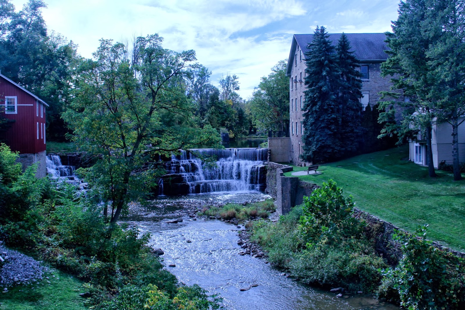 Photos by Stan Honeoye Falls' Upper Falls