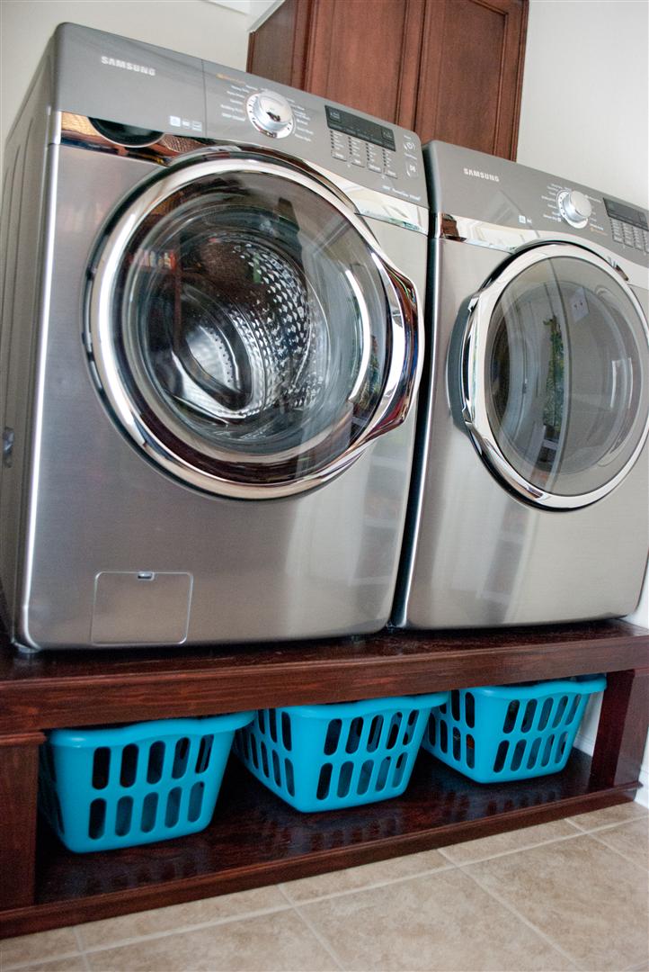 craftyc0rn3r Washer and Dryer Pedestal
