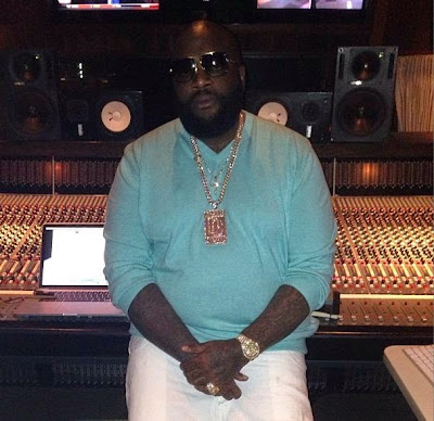 Checkout Rick Ross lifting weights,loses over 100 pounds
