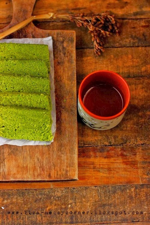 Discussion on this topic: How to Make Matcha Blondies, how-to-make-matcha-blondies/ Communication on this topic: How to Make Matcha Blondies, how-to-make-matcha-blondies/