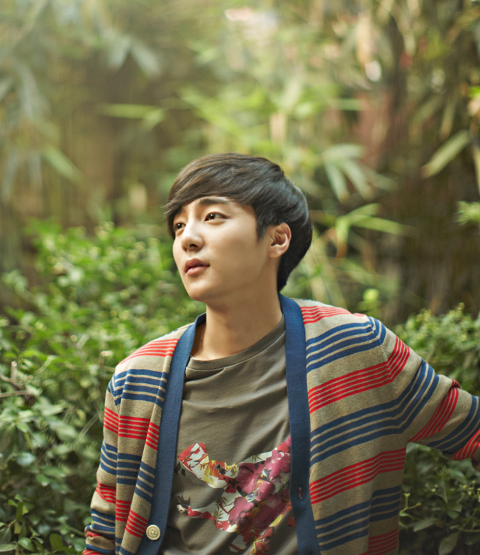 K-Pop Lyric Stop: Roy Kim (로이킴) Lyrics