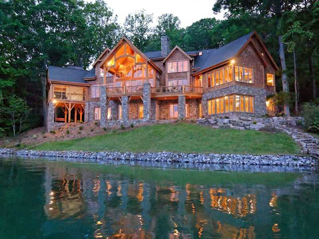 Luxury mountain house location plans