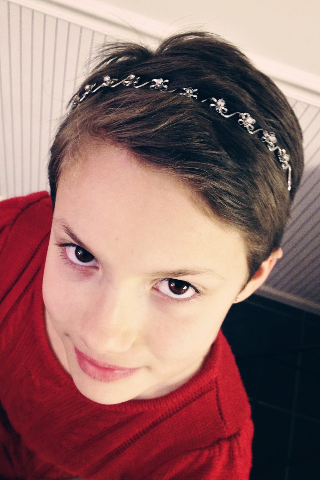 Pixie Cut with Headband Pixie Cut with Headband