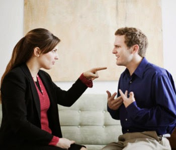 Arti Kedutan Bibir Atas sebelah Kiri dan Kanan | Arti Kedutan