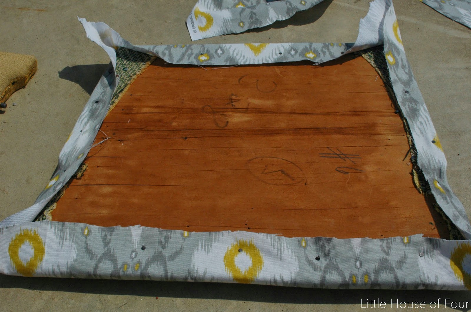 5.00 Goodwill office chair makeover... Little House of Four