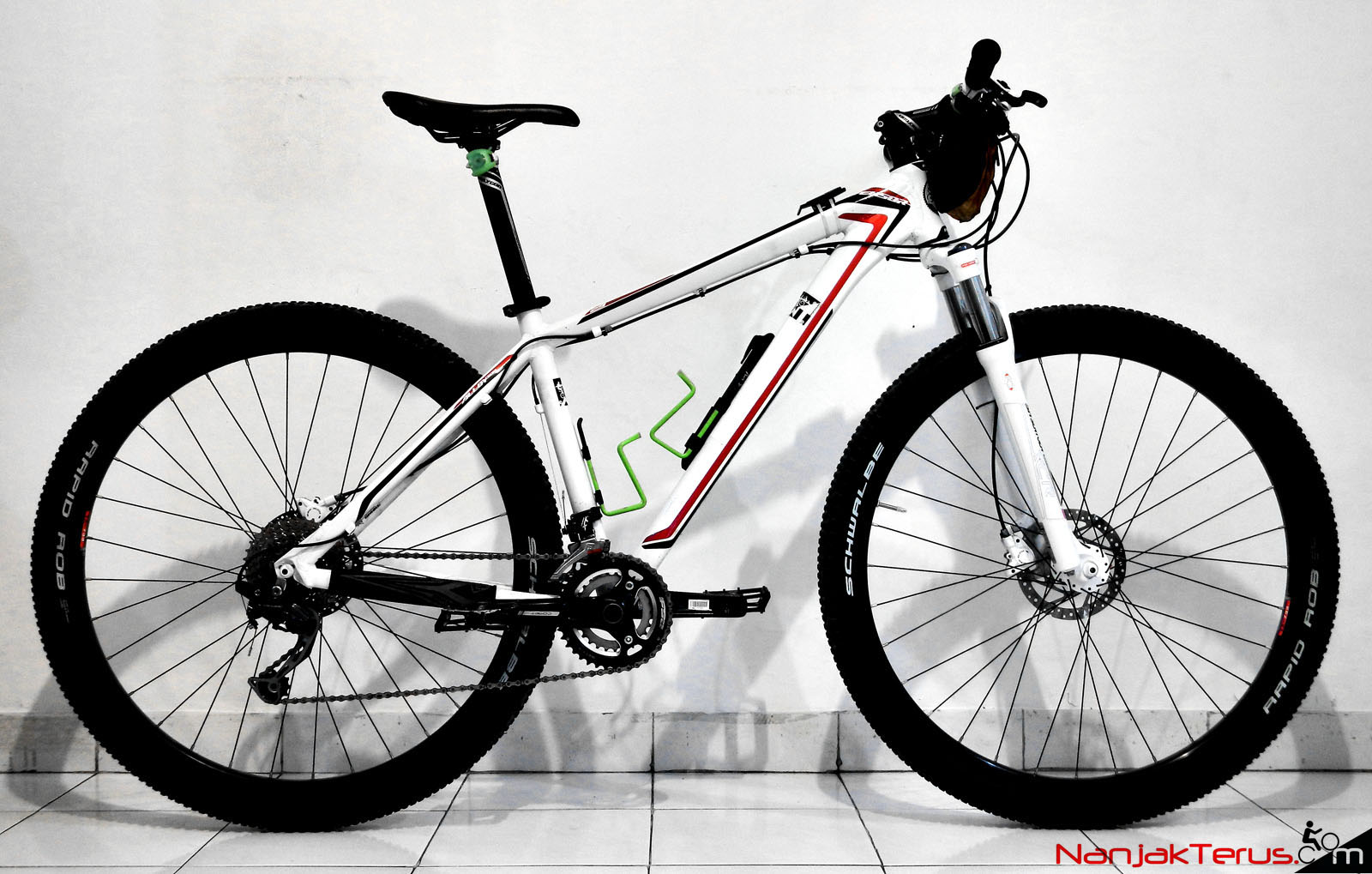 Me and Bicycle: They and their labels
