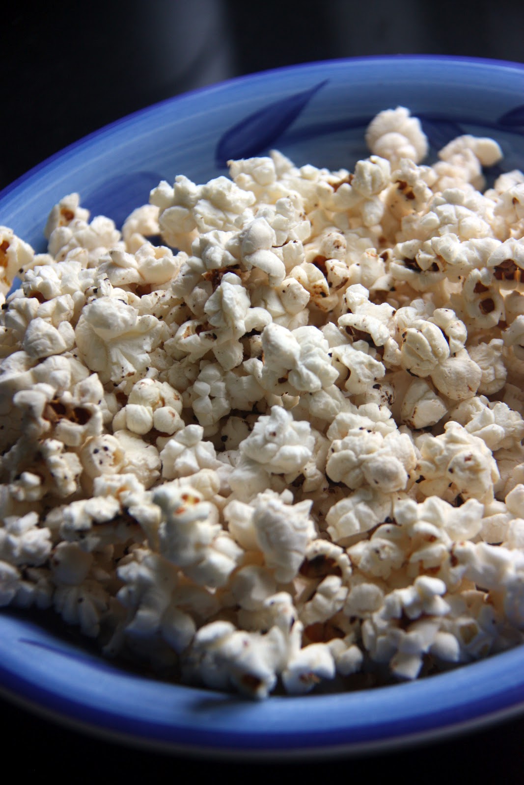 A Playful Day Experiments with popcorn