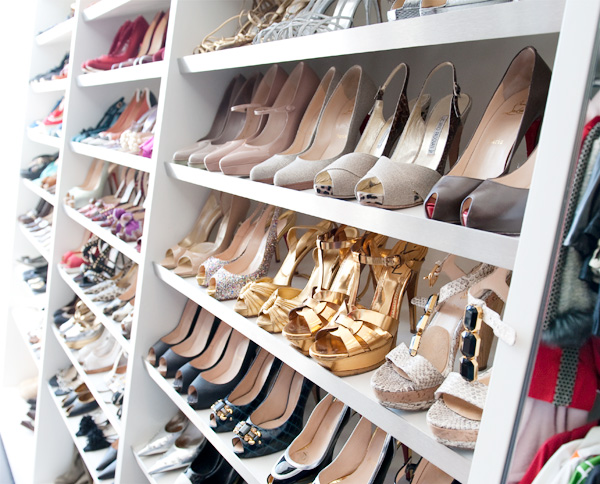 closet shoe organization