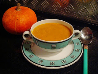 Easy Pumpkin Soup #healthysoupsrecipes