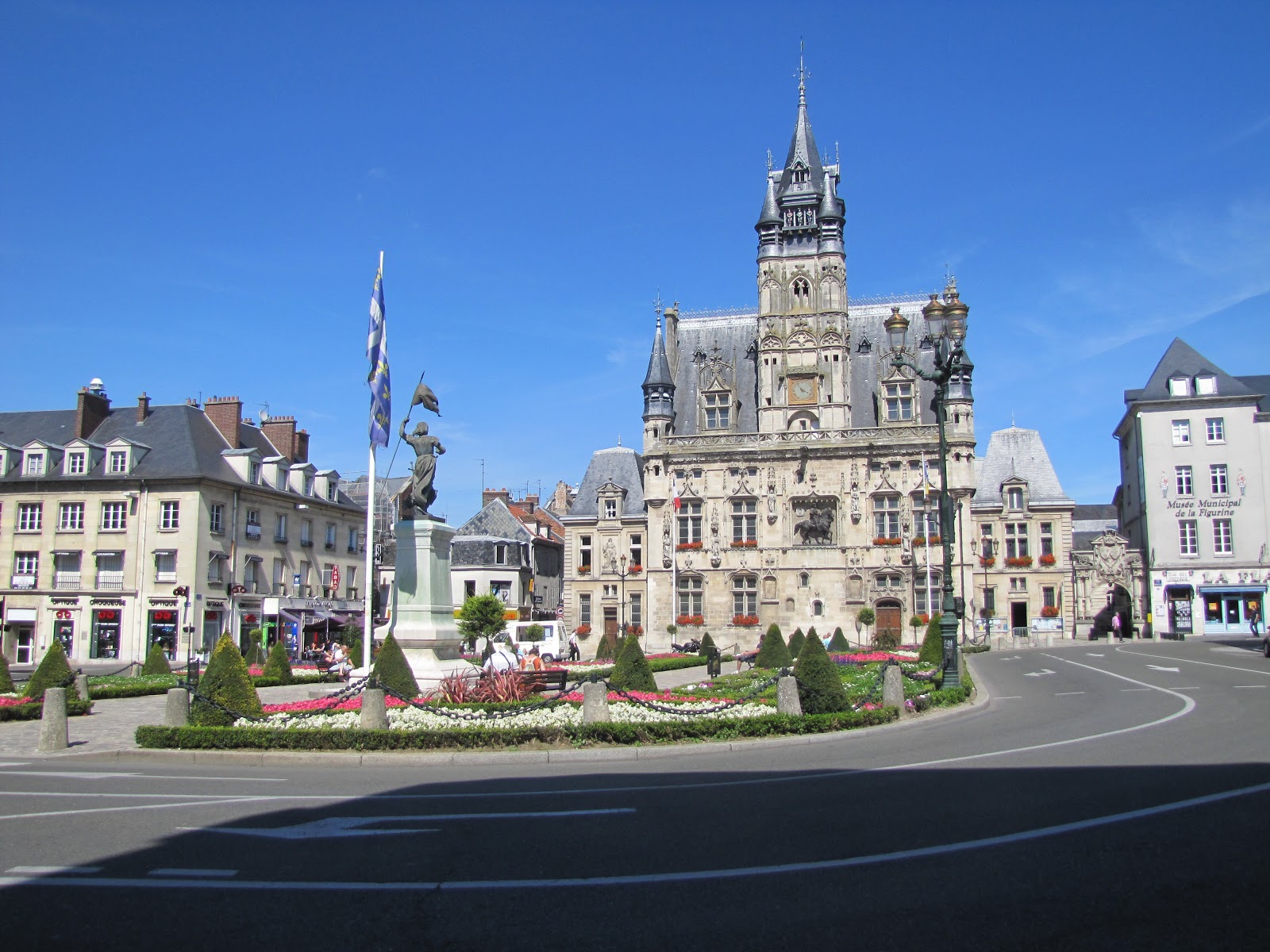Nicole Bienvenue La France Les Premiers Jours Compi Gne Nicole Bienvenue La France Les Premiers Jours Compi Gne