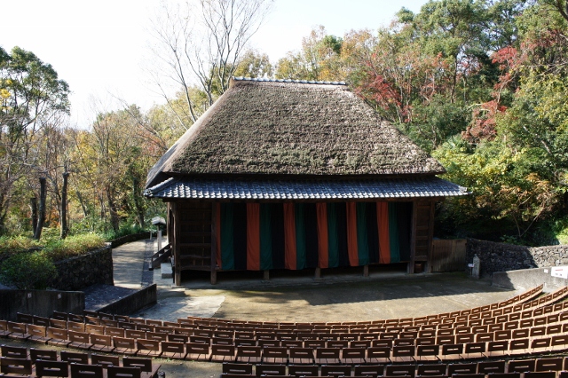 Mái nhà truyền thống Nhật Bản