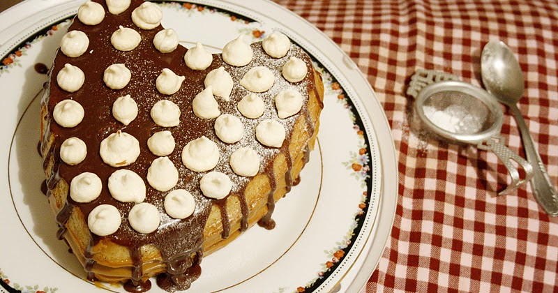 Good morning Бисквитный торт с вареной сгущенкой и безе