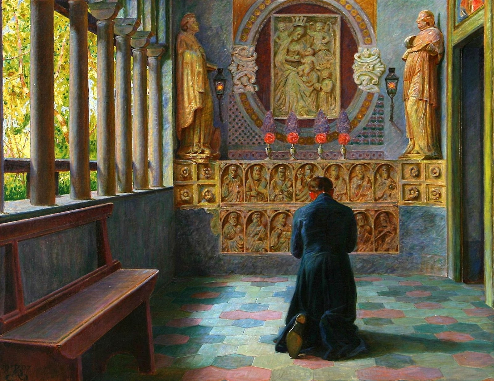 Священник молится на коленях