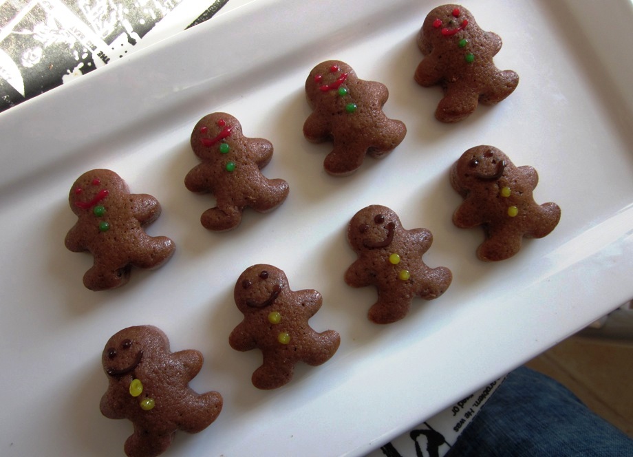 APRENDIZ DE PANADERA GingerbreadMuffin Man