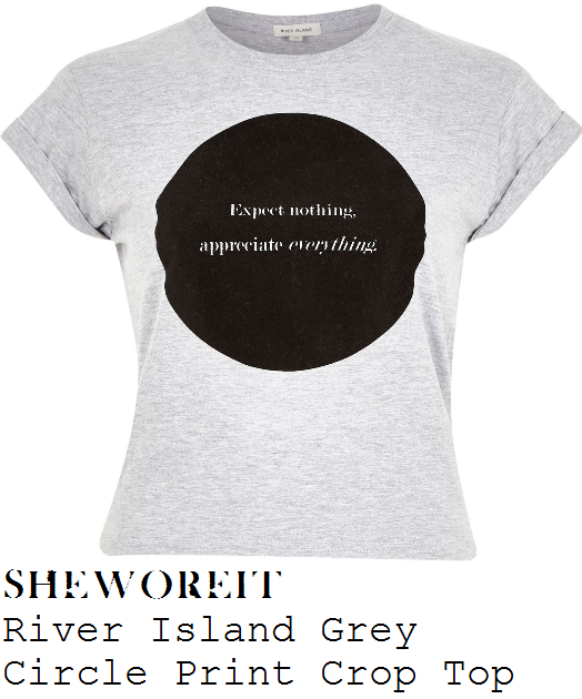 jessica-wright-light-grey-and-black-expect-nothing-appreciate-everything-t-shirt
