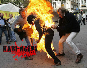 Bakar Diri Protes Racism 3 Bakar Diri Protes Racism