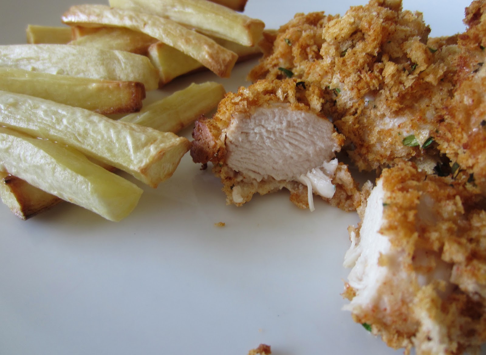 mamacook Chicken Nuggets for Babies and Toddlers with Parsnip Chips