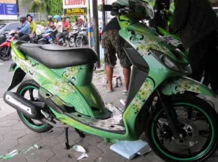Labels: cutting stiker motor , Mio , Striping , Yamaha Labels: cutting stiker motor , Mio , Striping , Yamaha