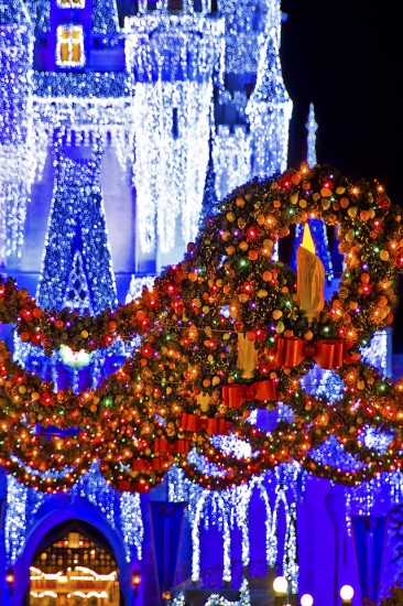 disney world iphone wallpaper wayfaring mouse the world of disney for the at disney world iphone wallpaper wayfaring mouse the world of disney for the at