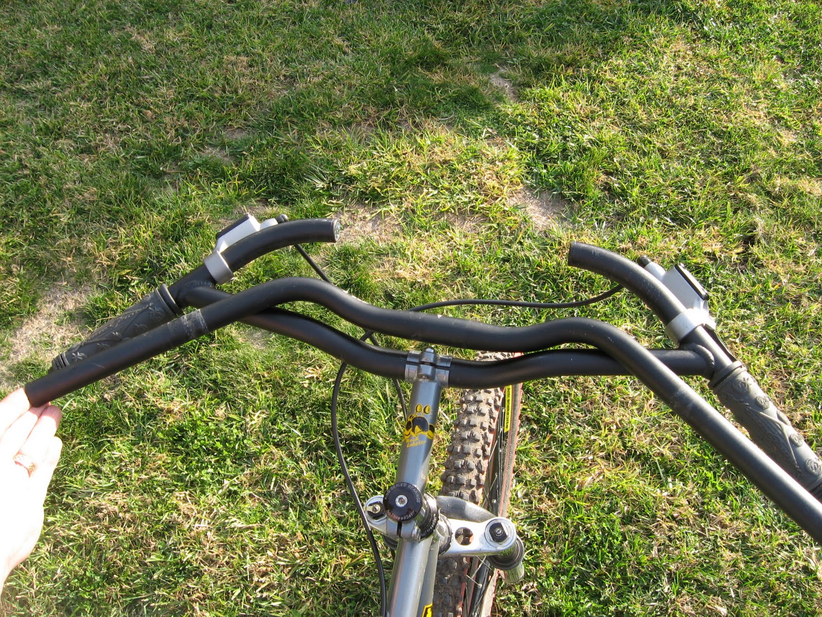 Jones H Bar