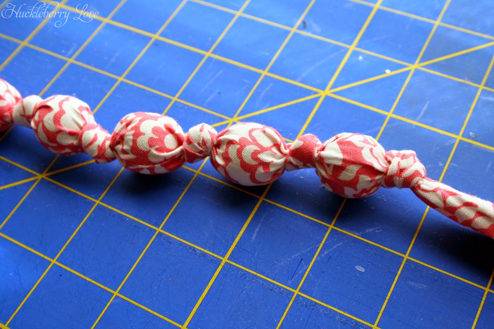 Huckleberry Love DIY Bubblegum Necklace {Tutorial}