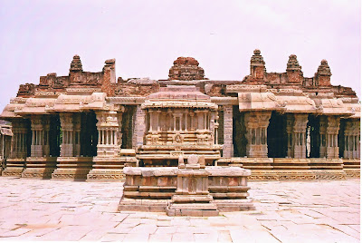 (India) - Hampi - Vittala Temple Complex