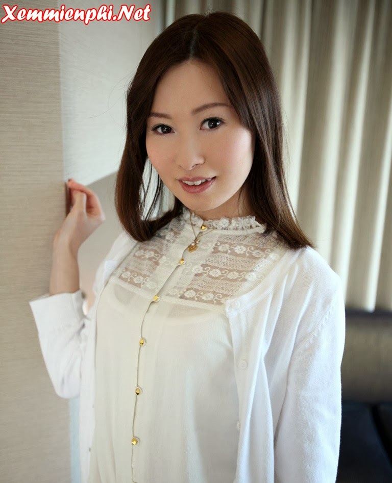 Megumi Hosaka nữ diễn viên phim xxx Nhật Bản