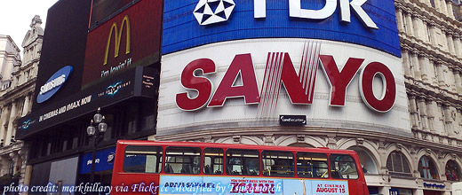 Adverts at Piccadilly Circus