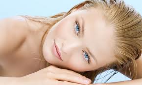 Молодая красивая кожа