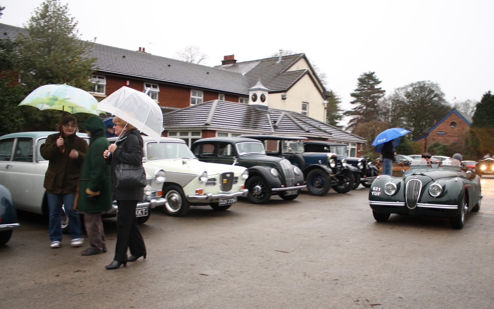 Life On Cars New venue for Lancashire classic car New Year show