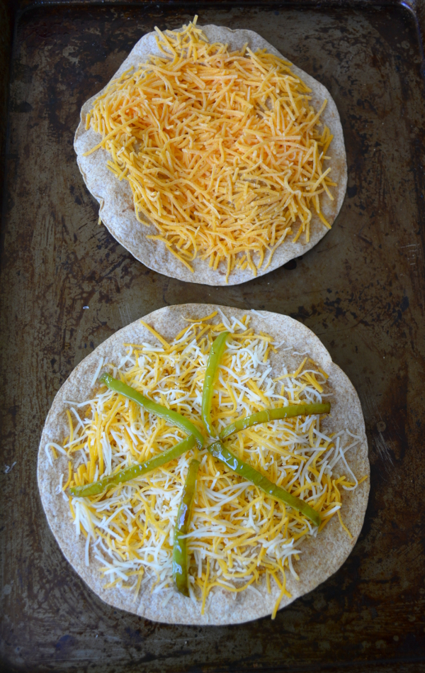 Veggie Platter Arizona Cheese Crisps