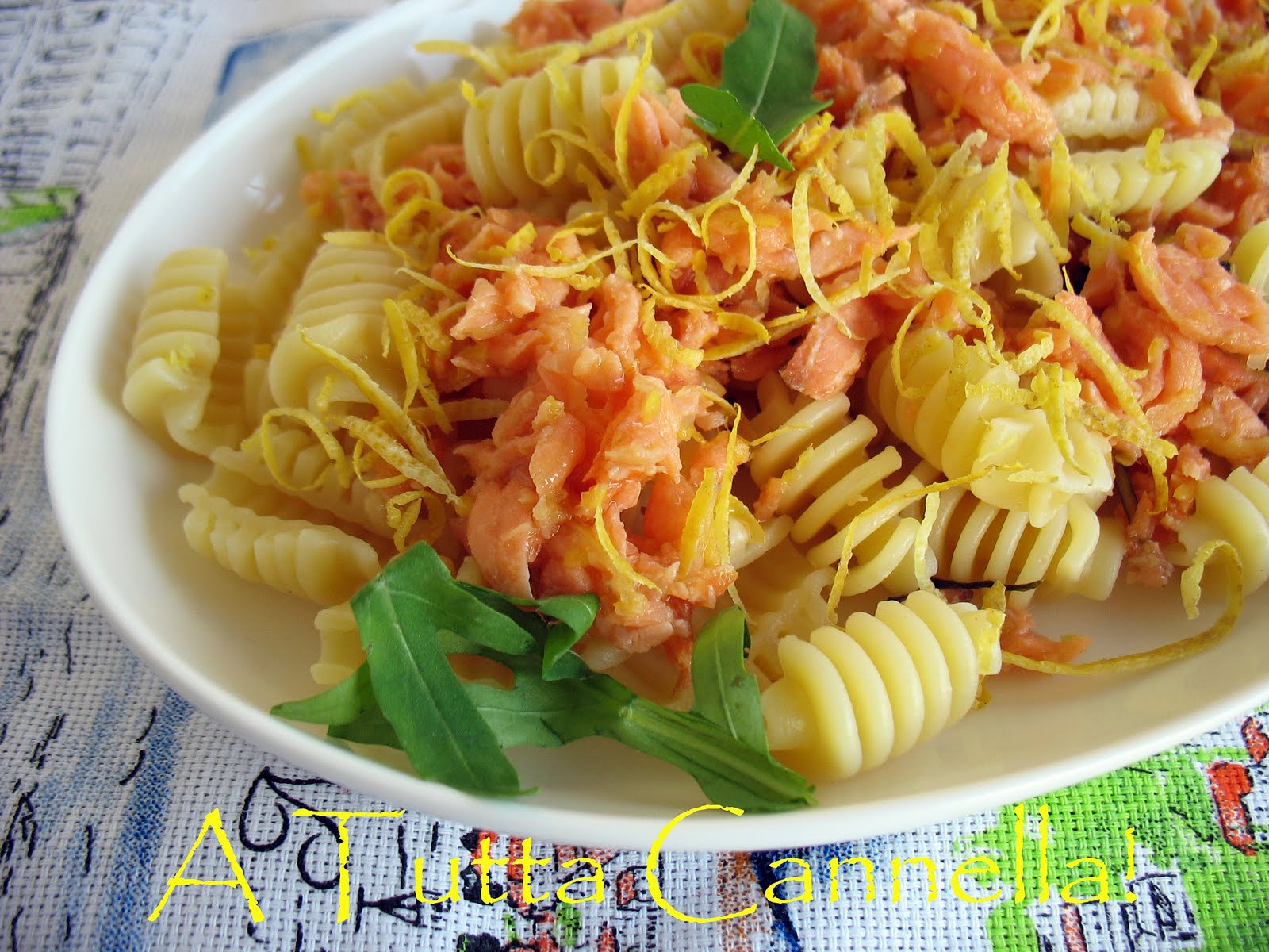 a tutta cannella! Pasta Fredda Al Salmone E Zeste Di Limone