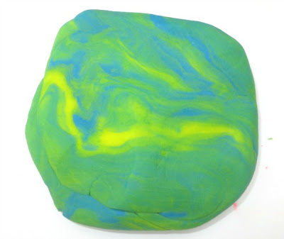 Play Dough Play