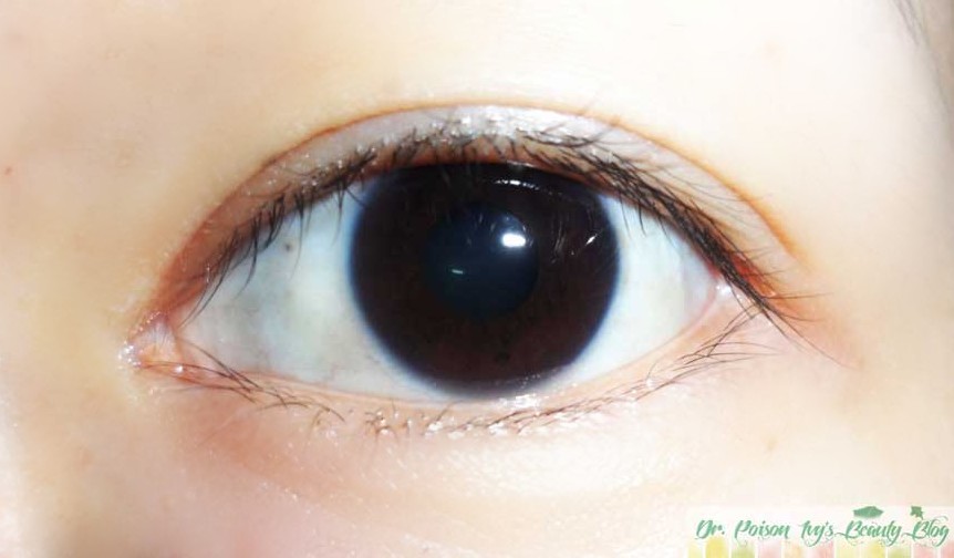 Dr.Poison Ivy's Beauty Blog Double Eyelid TapesBlack and Beige review