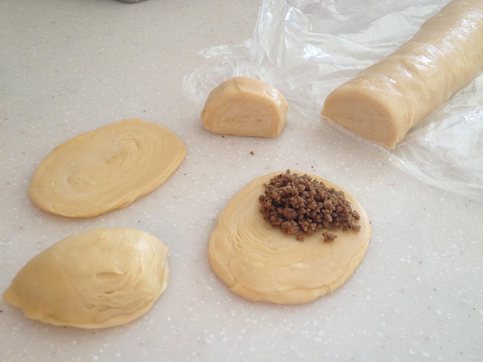 Lezzetli Sanatlar MİDYE BÖREĞİ