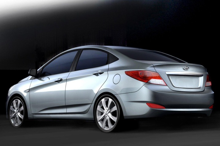 Features, Wallpapers, Prices Review: Hyundai Accent 2560x1600 Car Wallpaper