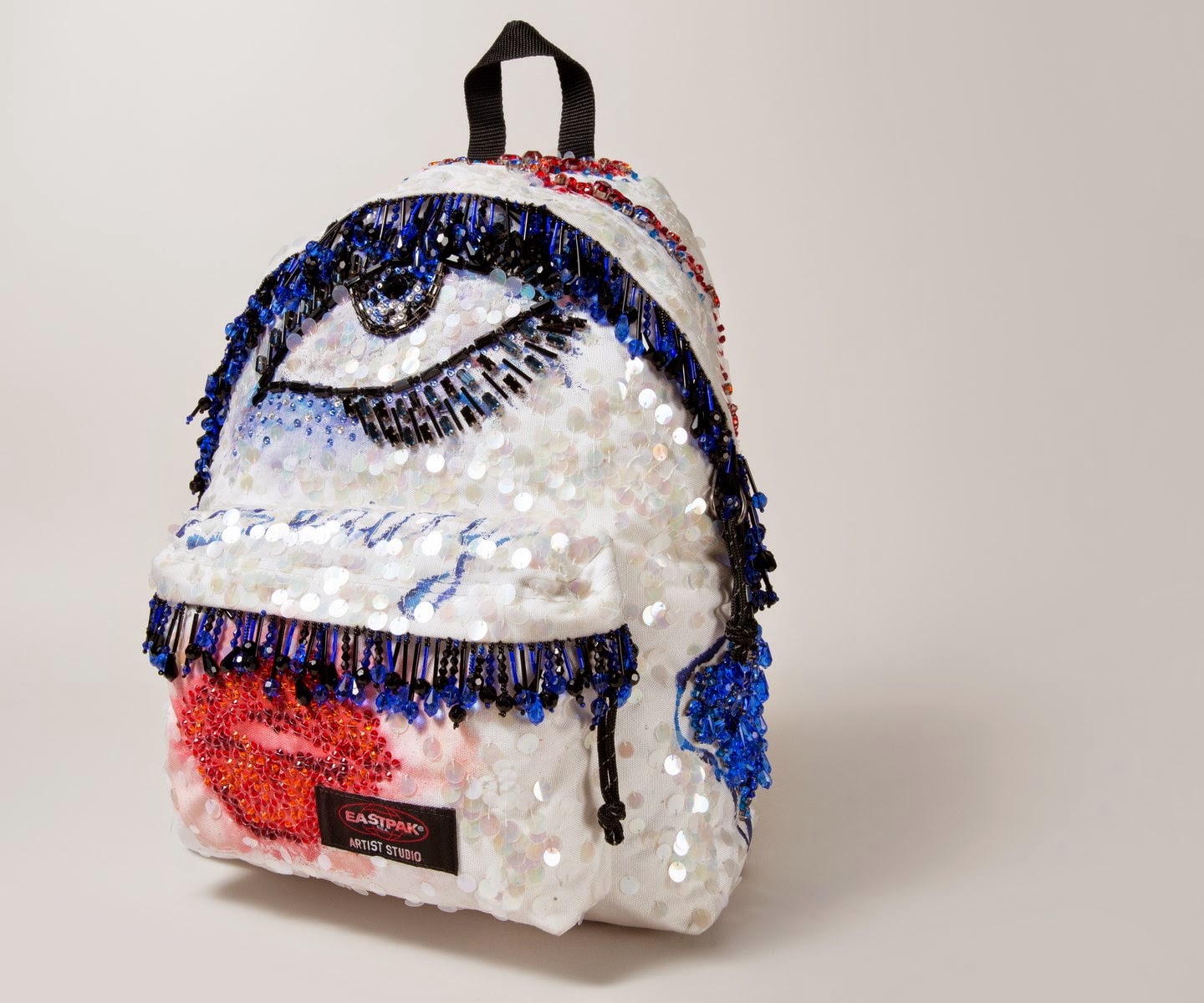 Eastpack Artist Studio by MSGM Eastpak Artist Studio, Eastpak, sac Eastpak, sac Eastpak pas cher, Designers Against AIDS, du dessin aux podiums, dudessinauxpodiums, vintage look, dress to impress, dress for less, boho, unique vintage, alloy clothing, venus clothing, la moda, spring trends, tendance, tendance de mode, blog de mode, fashion blog, blog mode, mode paris, paris mode, fashion news, designer, fashion designer, moda in pelle, ross dress for less, fashion magazines, fashion blogs, mode a toi, revista de moda, vintage, vintage definition, vintage retro, top fashion, suits online, blog de moda, blog moda, ropa, asos dresses, blogs de moda, dresses, tunique femme, vetements femmes, fashion tops, womens fashions, vetement tendance, fashion dresses, ladies clothes, robes de soiree, robe bustier, robe sexy, sexy dress, Jean-Paul Gaultier, Walter Van Beirendonck, Manolo Blahnik, Gaspard Yurkievich, Henrik Vibskov, Christopher Shannon, Elio Fiorucci, Chris Janssens, Christopher Lee Sauve, KRJST, Lala Berlin, Manolo Blahnik, MSGM, Scooter LaForge, Sybilla, Tim Coppens