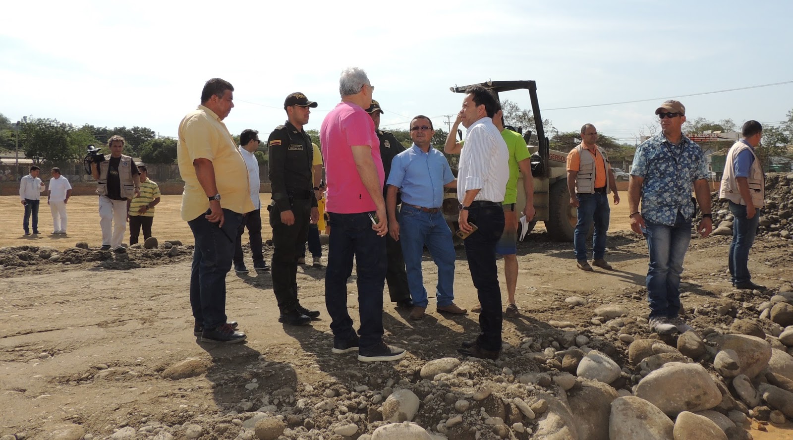 Gobernador inspcciona obras en Juan Atalaya #amigosporcucuta Gobernador inspcciona obras en Juan Atalaya #amigosporcucuta