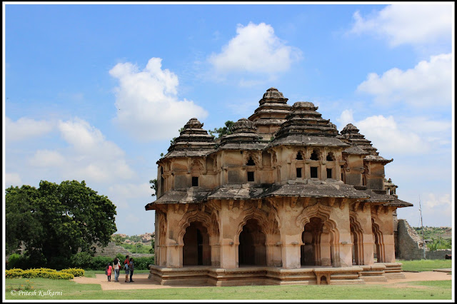 Lotus Mahal (Queen palace), Hampi Lotus Mahal (Queen palace), Hampi
