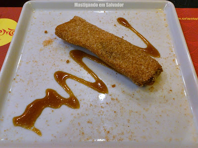 Oriente Fast: Rolinho de Banana com Chocolate Oriente Fast: Rolinho de Banana com Chocolate