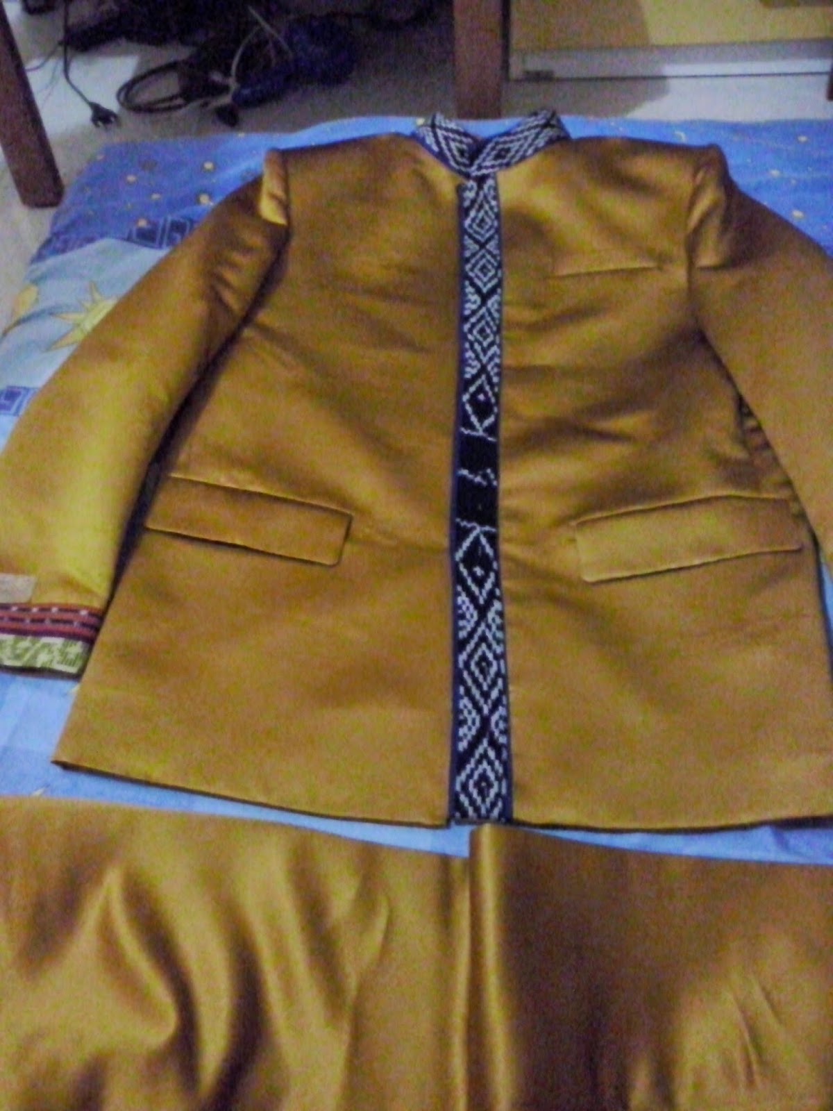 Mr. &amp; Mrs. Timo�s Wedding Preparation: Beskap Resepsi Orang Tua - Done