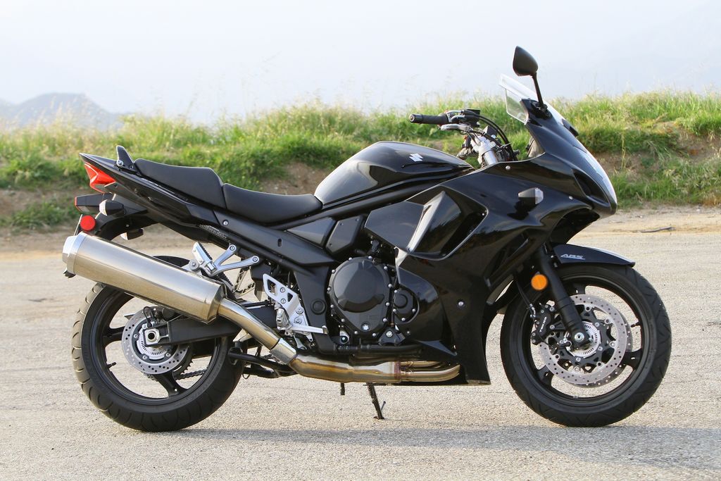 Suzuki Gsxfa Review Suzuki Gsxfa Review