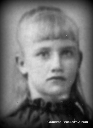 Clara Marie "Mary" Petersen Clara Marie "Mary" Petersen