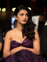 Shruti Haasan photos from IIFA Utsav-cover-photo